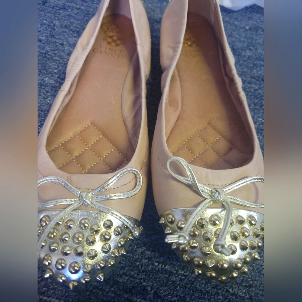 Vince Camuto Sz 7 Ballet flats
